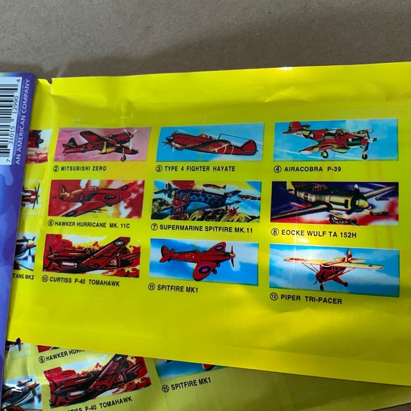 Model Airplanes/Boys room for decoration/ action toy - Picture 3 of 4